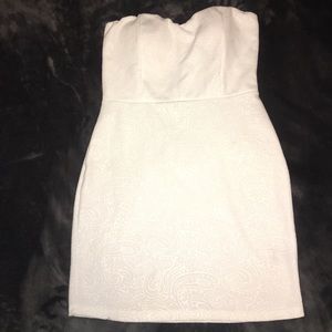 White strapless dress!